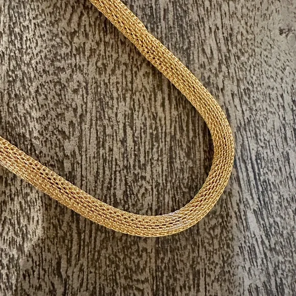 Dean Davidson 19" Drop 22 Karat Gold Plated Statement Necklace - Picture 7 of 7